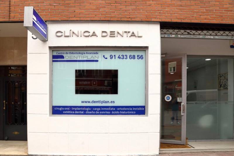 dentista-puente-de-vallecas-fachada