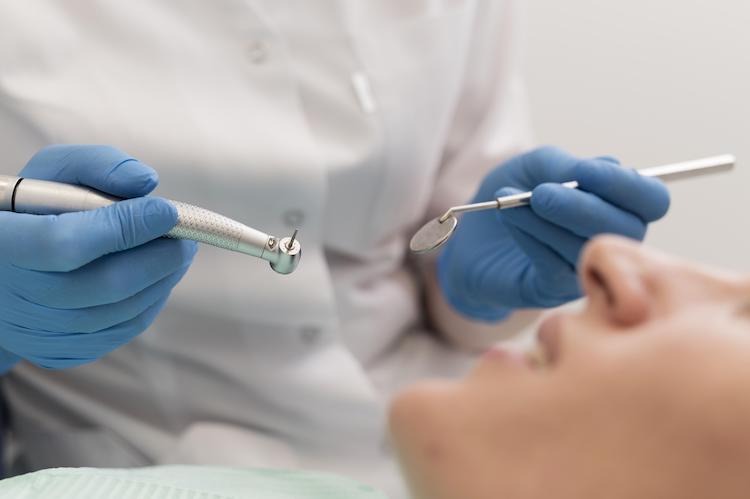 cirugia-oral-procedimientos-recuperacion-cuidados-postoperatorios-1