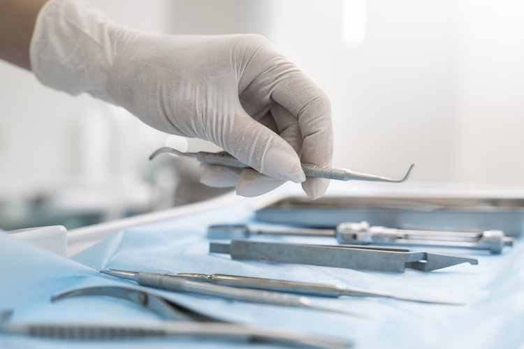cirugia-oral-procedimientos-recuperacion-cuidados-postoperatorios-2